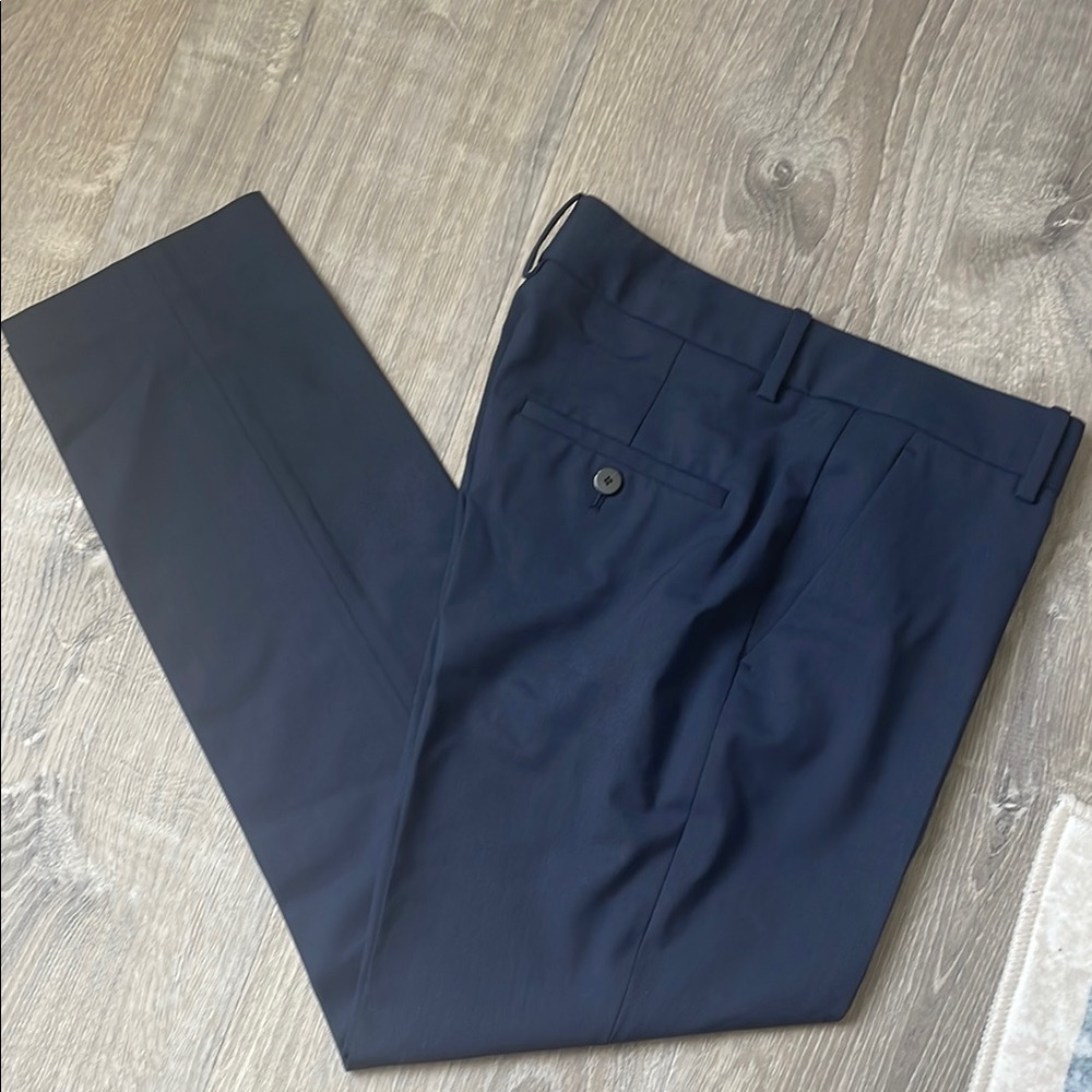 Theory Women’s Dark Navy Blue Wool Dress Pants